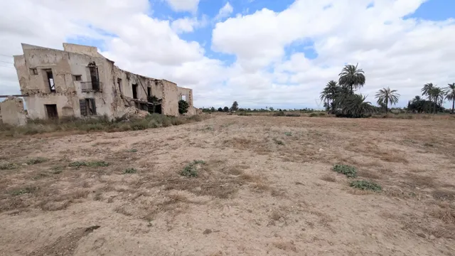 ¡OPORTUNIDAD¡: PARCELA EN ASPRILLAS A 8 KM DEL CASCO URBANO 