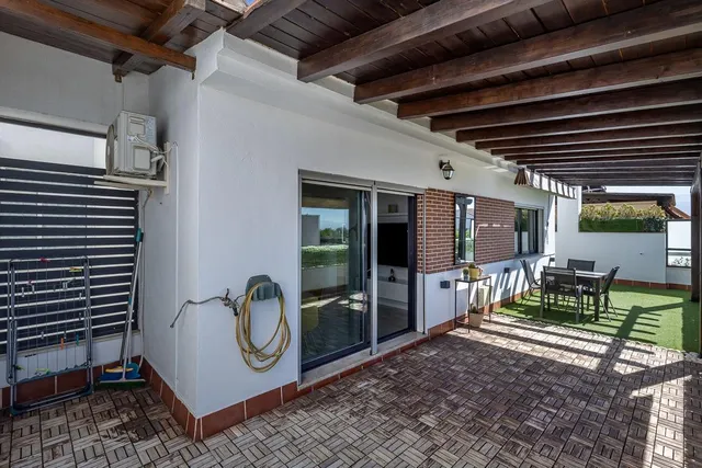 PISO CON TERRAZA EN ALBOLOTE — 8