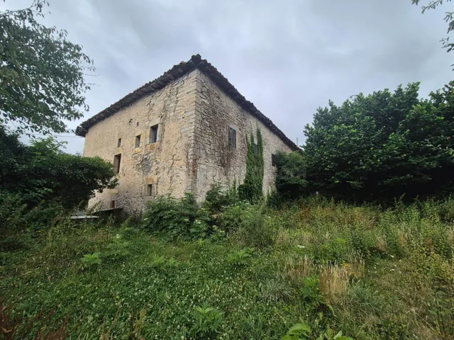 CASA PARA REFORMAR EN LA MERINDAD DE MONTIJA - foto 2