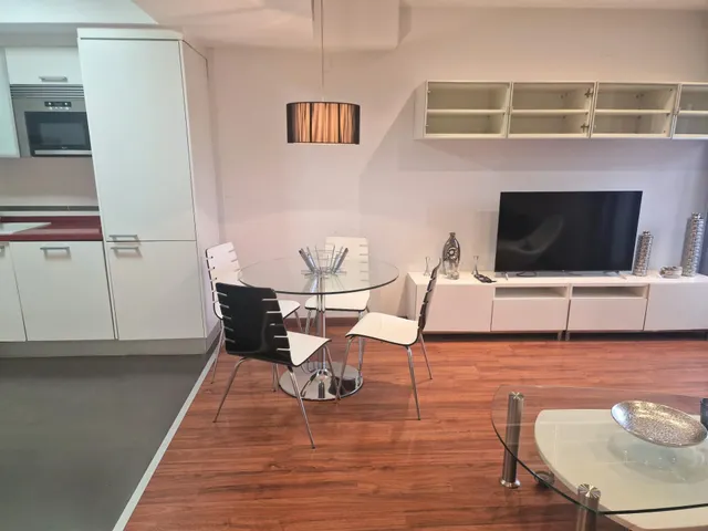 Piso de un dormitorio, amueblado, con plaza de garaje en la Ciudad de las Artes y las  Ciencias — 22