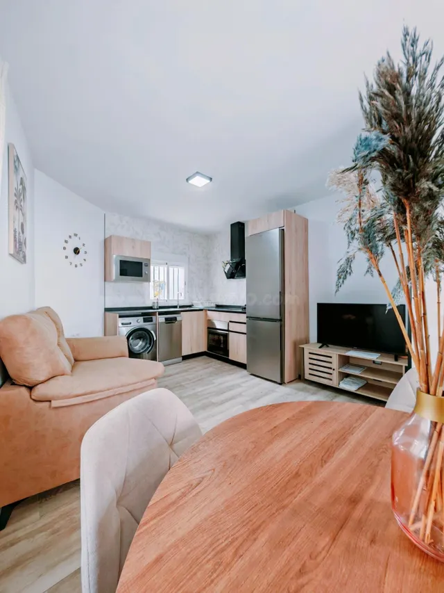 CASA REFORMADA CON LICENCIA TURÍSTICA A POCOS PASOS DE LA PL