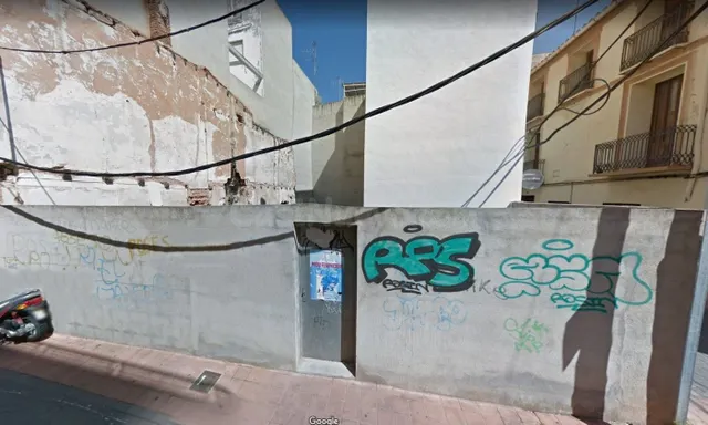 Terreno urbano en el centro de la población
