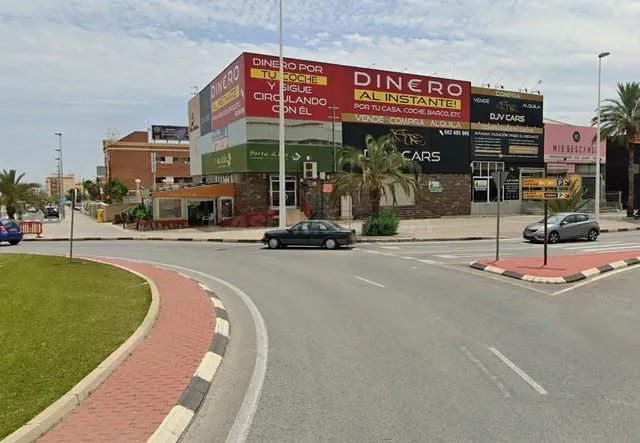Nave industrial 2122m² en venta - Toscar