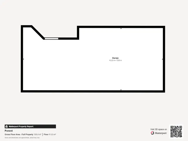 EN EXCLUSIVA CASA ADOSADA CON TERRAZAS Y MUCHO ESPACIO EN SANTA SUSANNA — 28