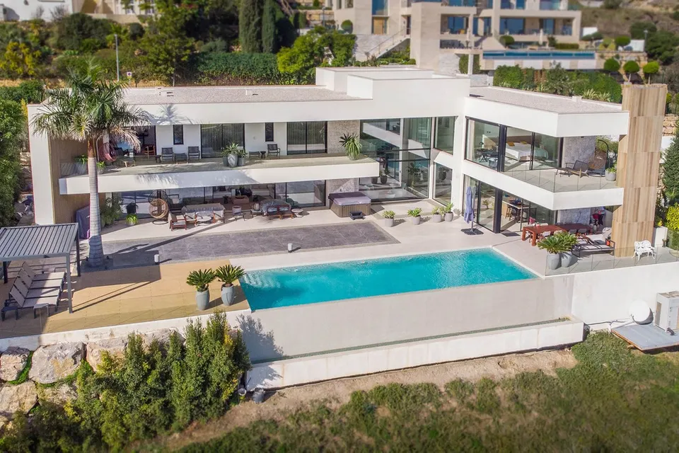 Chalet 5 habitaciones 616m² en venta - Costa del Sol