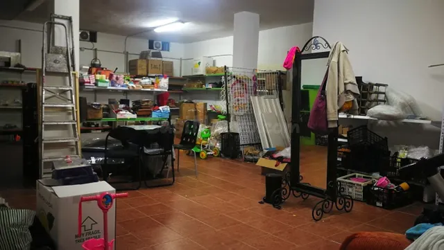 Se vende local en Puerto de La Cruz. — 5