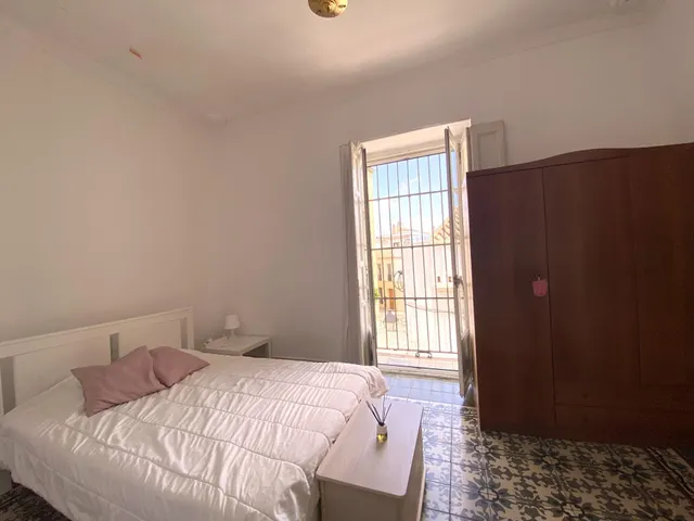 MAGNIFICA CASA EN EL CENTRO DE JEREZ — 28
