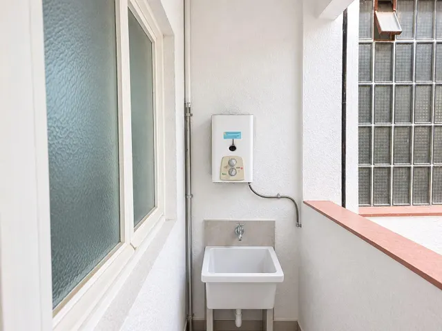 Piso Céntrico en La Senia para Reformar — 13