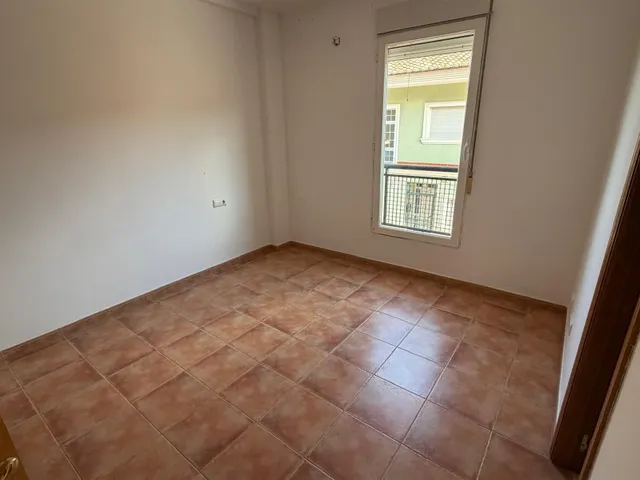 Adosado a la venta en Favara. — 14