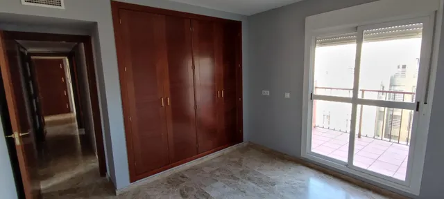 Ático junto a Hipercor. Solarium vistas 360º — 14