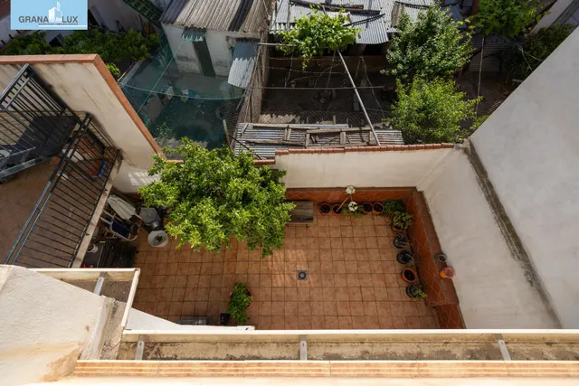 Casa adosada junto parada metro en Churriana — 36