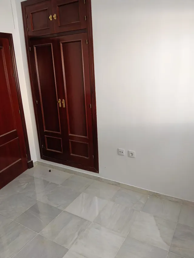 Chalet urbano con piscina privada a solo 400 metros de la playa en costa sancti petri – chiclana — 18