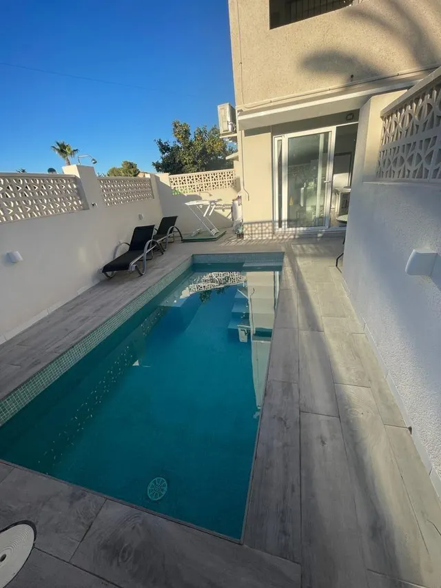 MAGNIFICO BUNGALOW PLANTA BAJA CON PISCINA PRIVADA — 18
