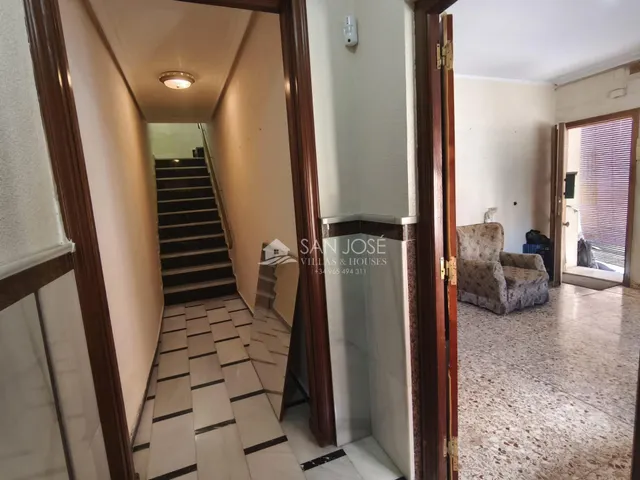 VENTA DE CASA EN ASPE, ZONA CENTRO — 4