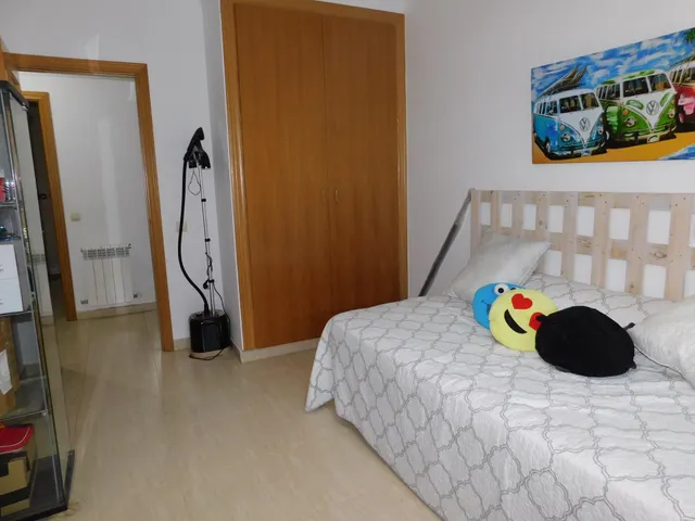 Chalet Adosado en Yuncler 3 Plantas para entrar a vivir — 33