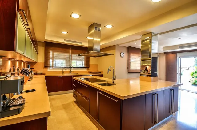 Villa 5 habitaciones 618m² en venta - Las Lomas de Río Verde — 10