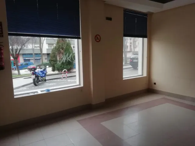 OPORTUNIDAD DE LOCAL EN SALAMANCA — 7