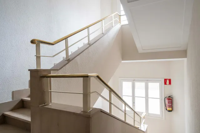 Vivienda clásica de 4 dormitorios con vistas a jardín en el barrio de Castellana — 30