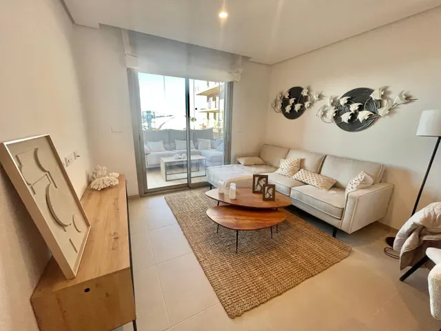 APARTAMENTO DE OBRA NUEVA CON AMPLIA TERRAZA EN SANTA - foto 4