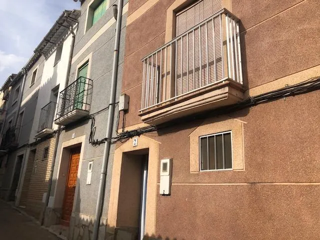 CASA DE PUEBLO EN VENTA — 32