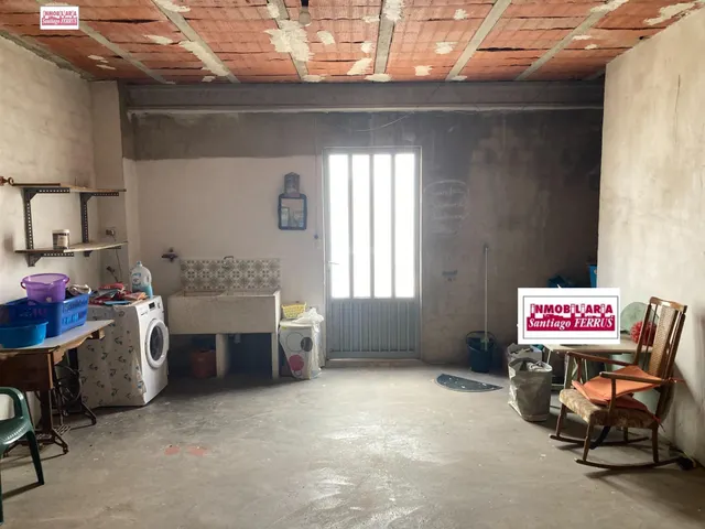 VENTA DE EDIFICIO FAMILIAR EN BENIFAIO (VALENCIA) — 38