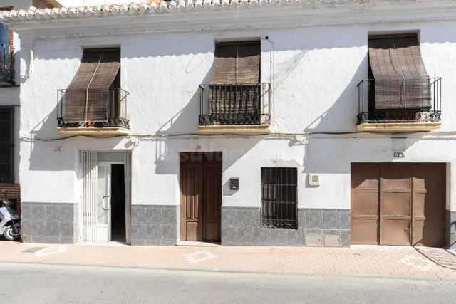 Encantadora Casa para Reformar en el Casco Antiguo de Salobr