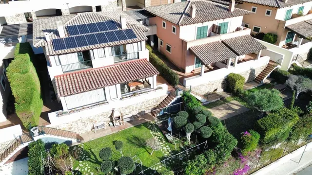 Exclusiva residencia con vistas al mar en urbanización priva - foto 2
