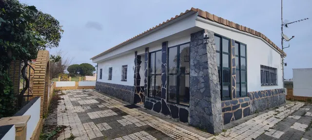 Finca rústica en Gibraleón Zona La Calvilla - foto 3
