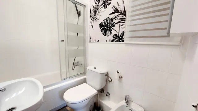 PISO DE 3 DORMITORIOS, LUMINOSO Y LISTO PARA ENTRAR A VIVIR — 16