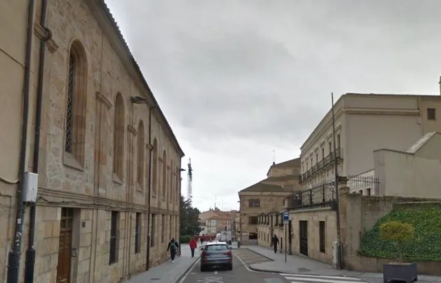 Urbis te ofrece un local en alquiler en zona Centro, Salaman