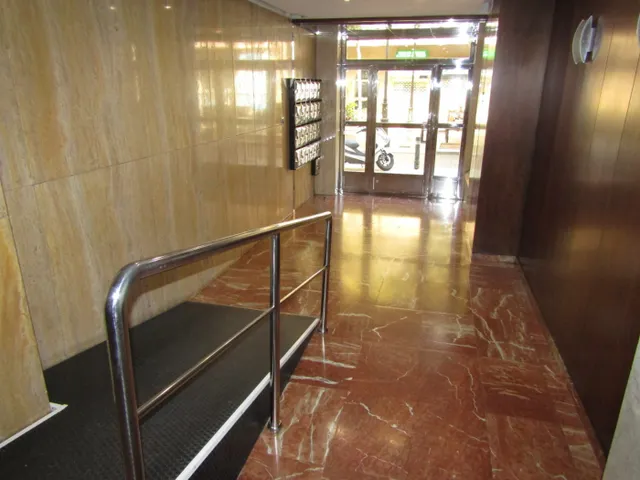 CENTRO GANDÍA - PASEO GERMANIAS - PLAZA DE GARAJE ABIERTA - SE ALQUILA — 8