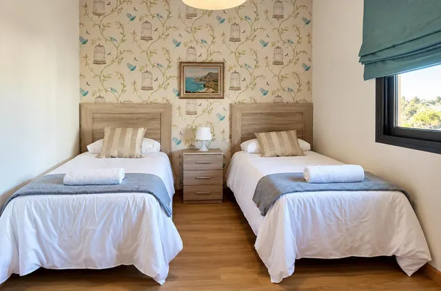 ¡espectacular ático dúplex con terraza de 80 m2, piscina y parking en el centro de El Puerto de Santa María! — 24