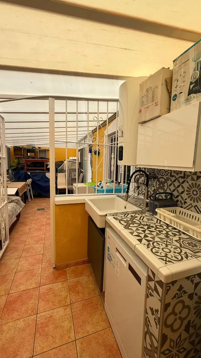 BUNGALOW EN PLANTA BAJA EN LA MATA A 150 METROS DE PLAYA. CON 3 DORM. 1 BAÑO. CON PARCELA DE 66 M2 Y DE CASA 78 M2. — 17