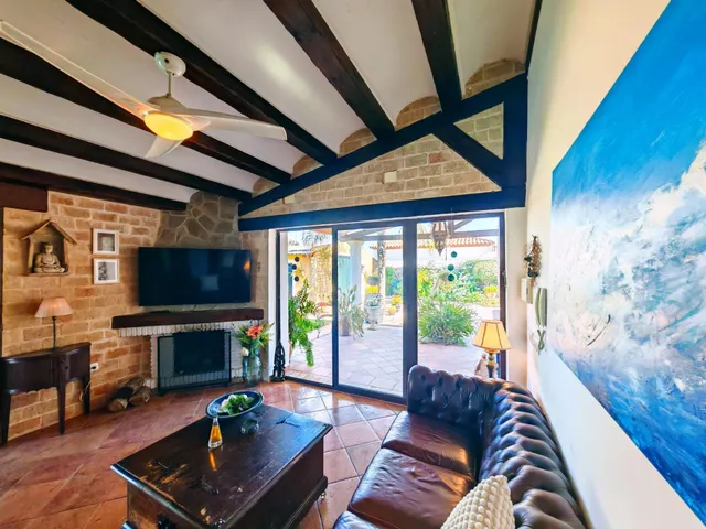 1.213 M2 DE PARCELA, DOS construcciones Y UN EXTERIOR QUE LO CAMBIA TODO — 43
