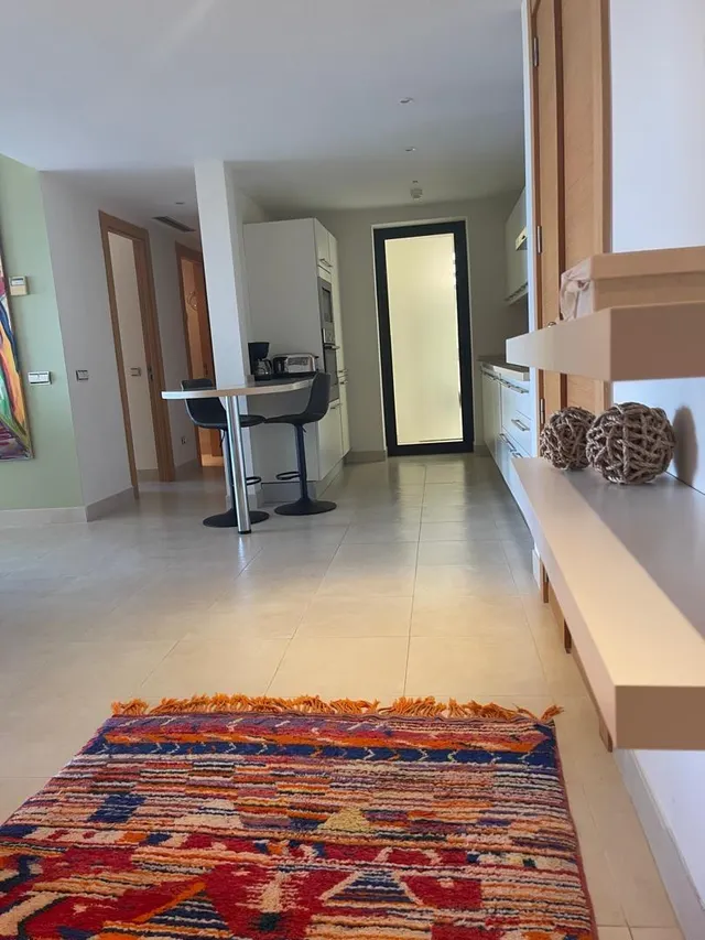 Deslumbrante Apartamento en Alto de los Monteros, Marbella — 12