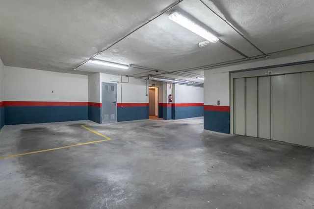 Ático dúplex junto Alhamar con 2 garajes y 2 trasteros — 27