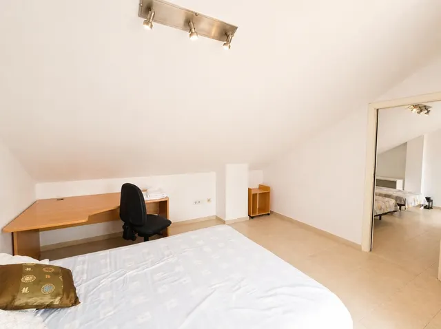 Ático Dúplex 4 habitaciones 158m² en venta - Centro — 26