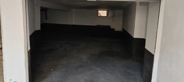 se vende garaje en muy buena zona de torrevieja — 4
