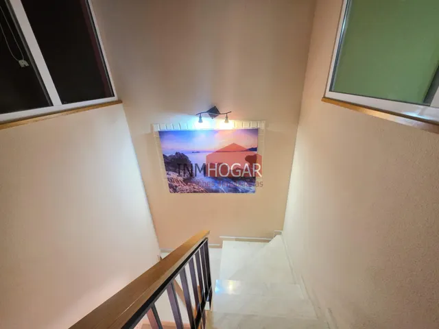 Chalet adosado en hervencias — 38
