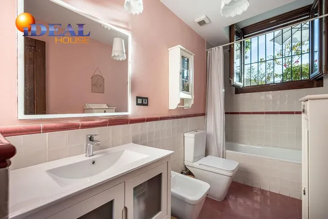 CASA SINGULAR EN ALBAICÍN JUNTO A PUERTA DE ELVIRA — 33