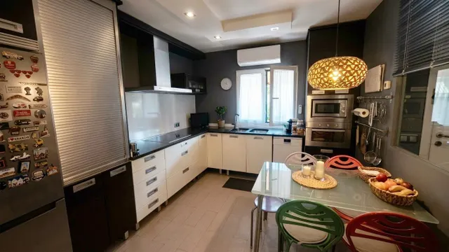 MODERNO CHALET ADOSADO REFORMADO EN EL BURGO, LAS ROZAS DE MADRID — 25