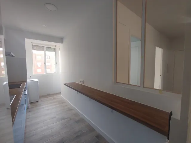 ALQUILER DE   VIVIENDA VACIA  TOTALMENTE REFORMADA — 9