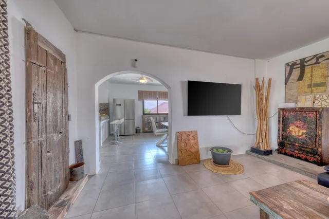 Finca independiente con jardín privado y vistas abiertas en Las Cabreras, Lanzarote. — 13