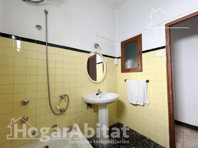 ¡Vistas a las montañas! Casa amplia y luminosa para reformar con patio y gran terraza — 39