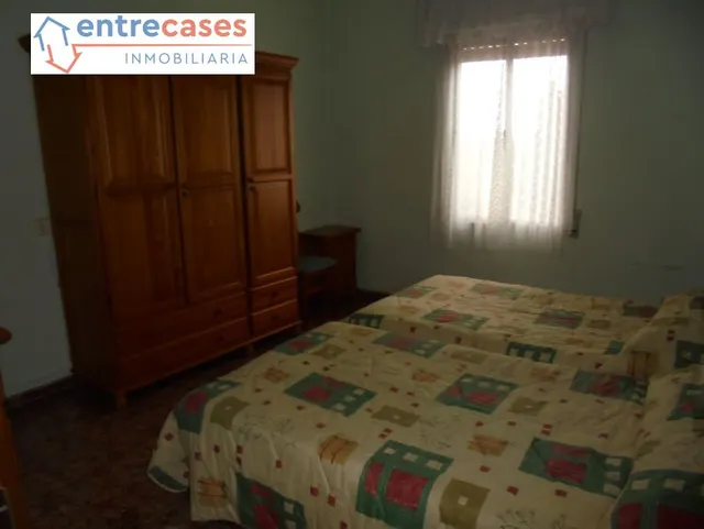 VENTA SOLAR INDUSTRIAL ZONA BALADRE PUERTO DE SAGUNTO CON VIVIENDA Y BAR — 22