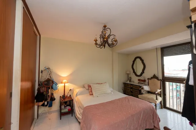 Exclusivo piso alto con vistas al mar en el Centro Tradicional: ideal para proyecto de reforma — 7