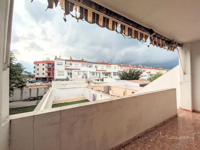 CASA ADOSADA EN VENTA AMPUESTA ZONA VALLETES — 6