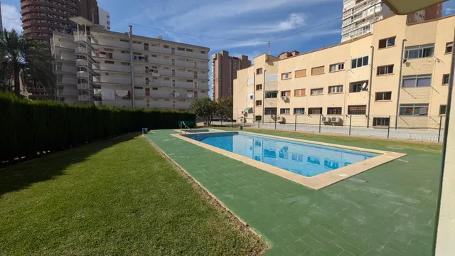 Apartamento con vistas, parking y piscina a un paso de la playa de Levante Benidorm! www.euroloix.com — 19