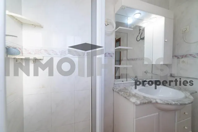 Se vende en los angeles con ascensor — 24