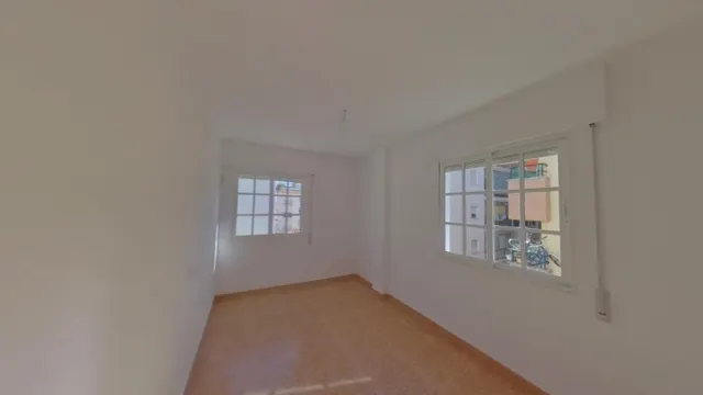 Venta de Vivienda el Marbella, Málaga. Activo Inmobiliario Sin Posesión / Alquilado / No se Puede Visitar. — 18